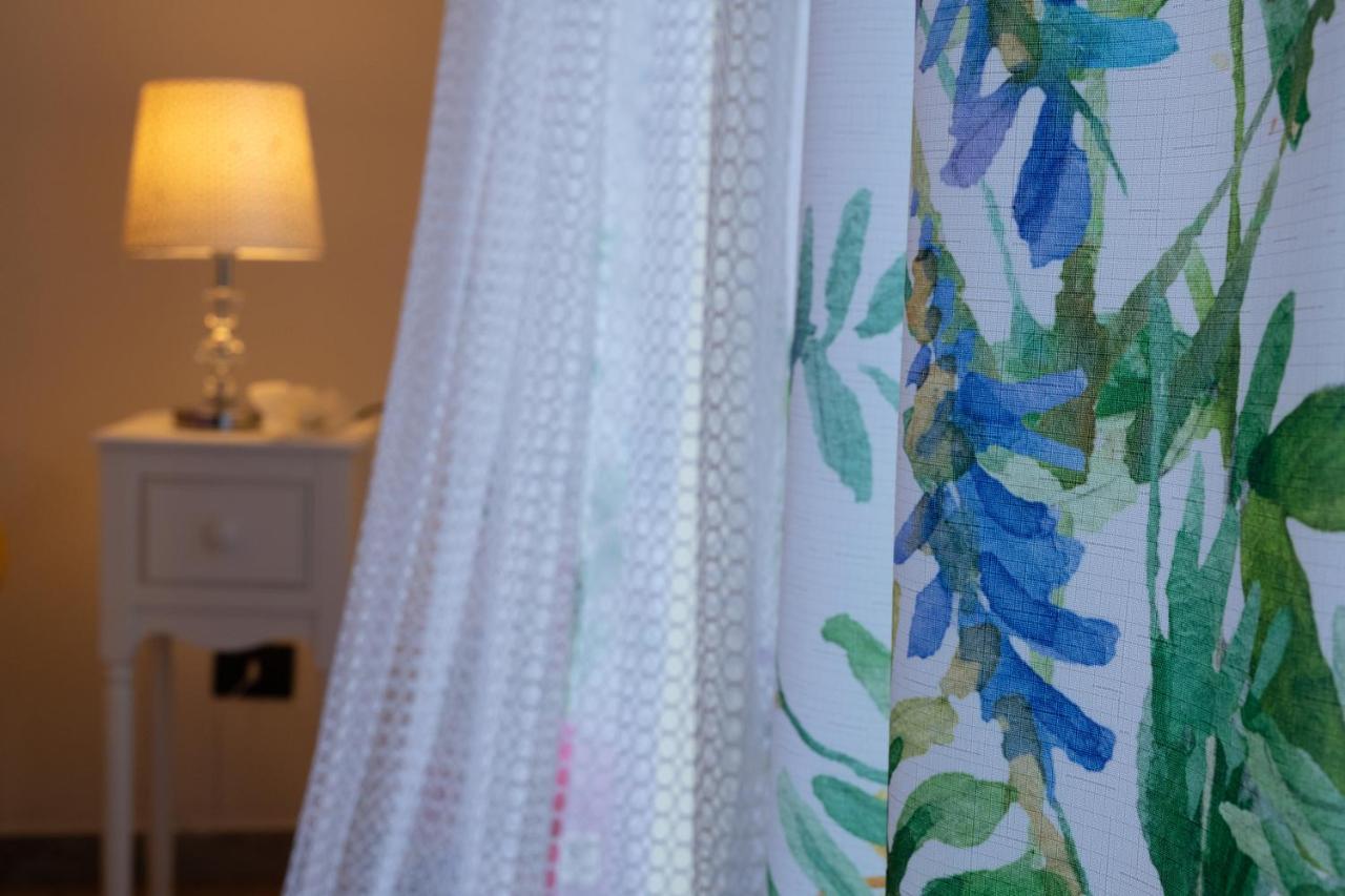 B&B Palazzo Armini Rogliano エクステリア 写真